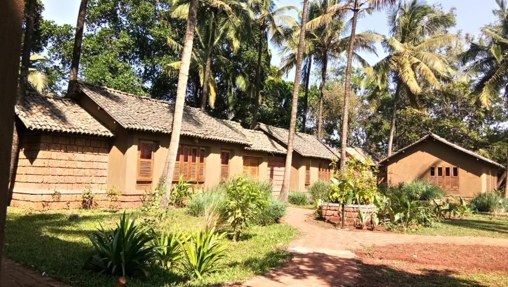 The Orchard Resort Belgaum Eksteriør billede