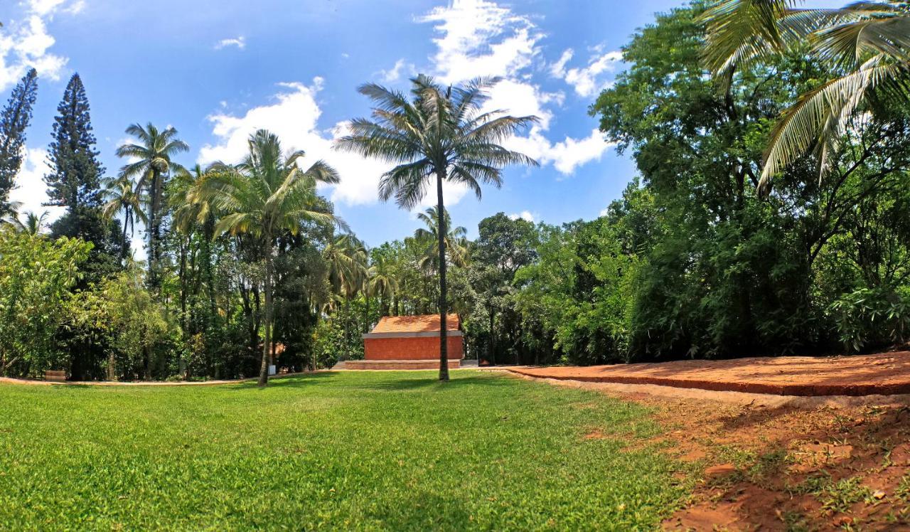 The Orchard Resort Belgaum Eksteriør billede